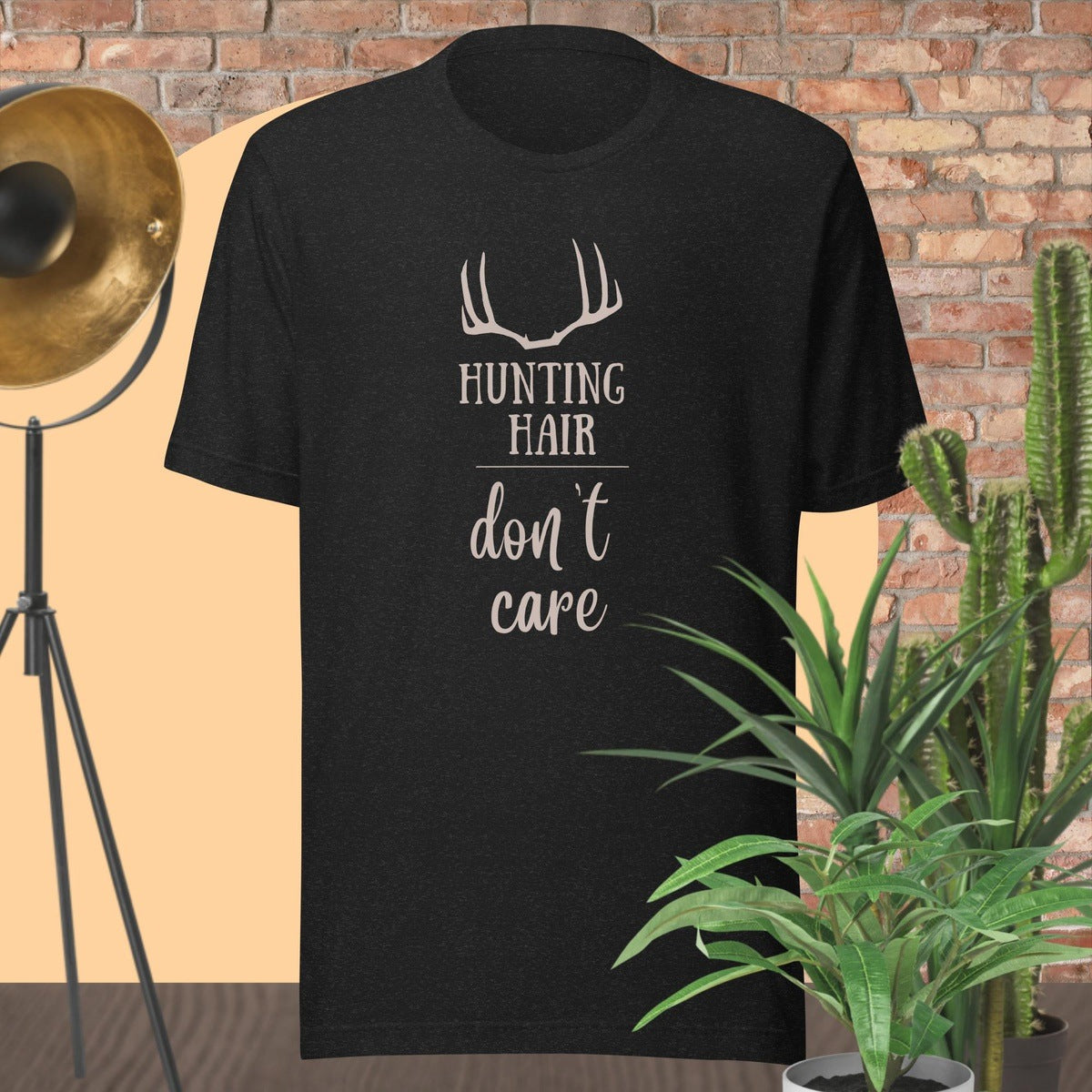 Hunting Hair, don't care T-shirt