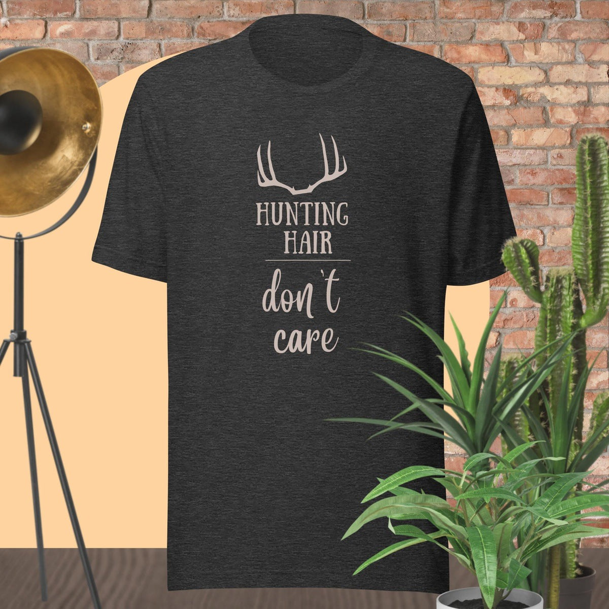 Hunting Hair, don't care T-shirt
